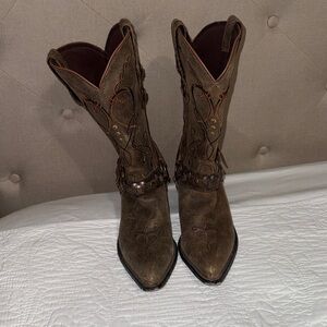 Durango Heart Breaker women’s boots. Only worn a couple of times